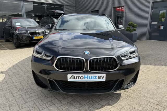 BMW X2 (0) thumbnail 2
