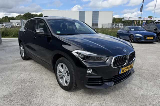 BMW X2 (2020) thumbnail 4