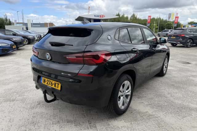 BMW X2 (2020) thumbnail 5