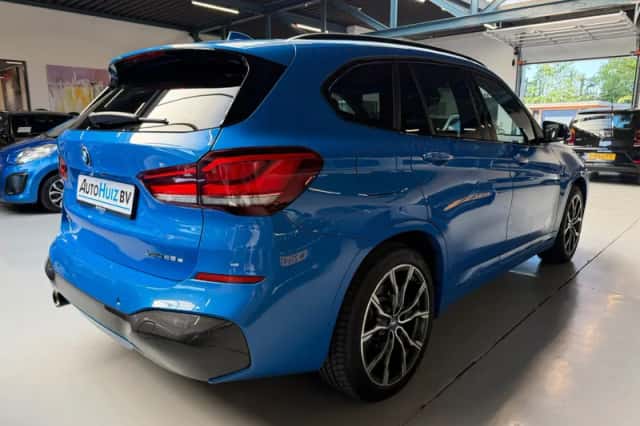 BMW X1 (0) thumbnail 4