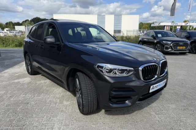 BMW X3 (0) thumbnail 4