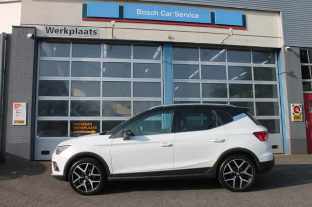 SEAT Arona (2021) thumbnail 3