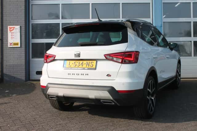 SEAT Arona (2021) thumbnail 9