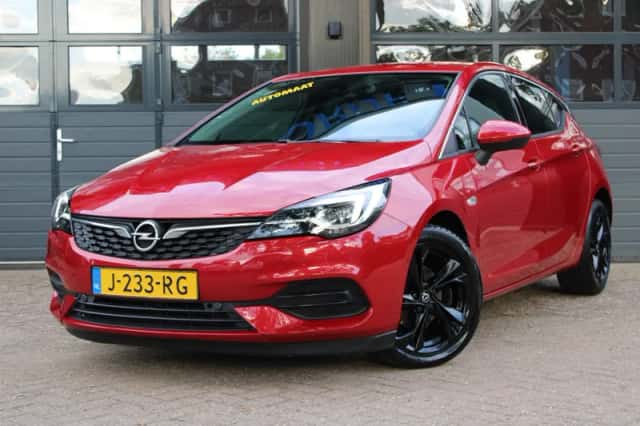 Opel Astra (2020) thumbnail 1