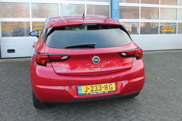 Opel Astra (2020) thumbnail 12