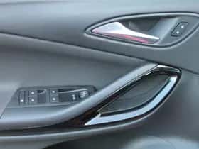 Opel Astra (2020) thumbnail 15