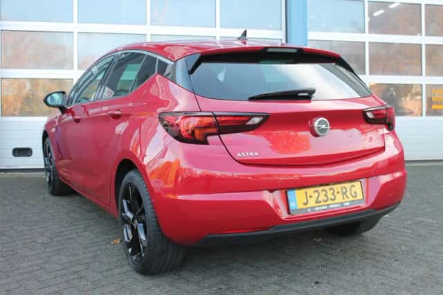 Opel Astra (2020) thumbnail 10