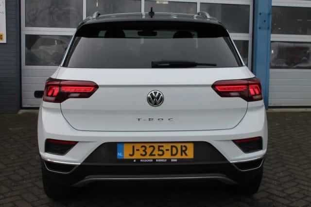 Volkswagen T-Roc (2019) thumbnail 11