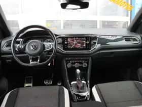 Volkswagen T-Roc (2019) thumbnail 4
