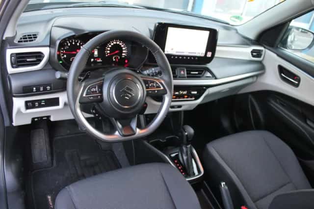 Suzuki Swift (2025) thumbnail 15