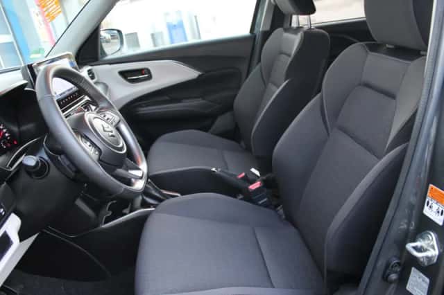 Suzuki Swift (2025) thumbnail 17