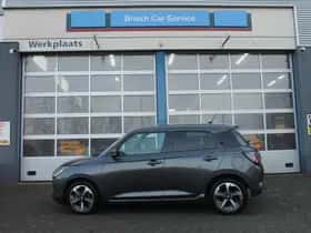 Suzuki Swift (2025) thumbnail 3