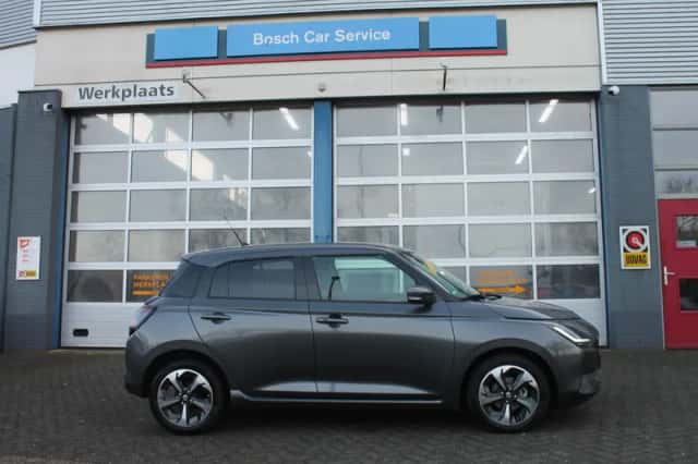 Suzuki Swift (2025) thumbnail 7