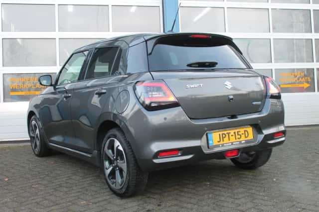 Suzuki Swift (2025) thumbnail 10