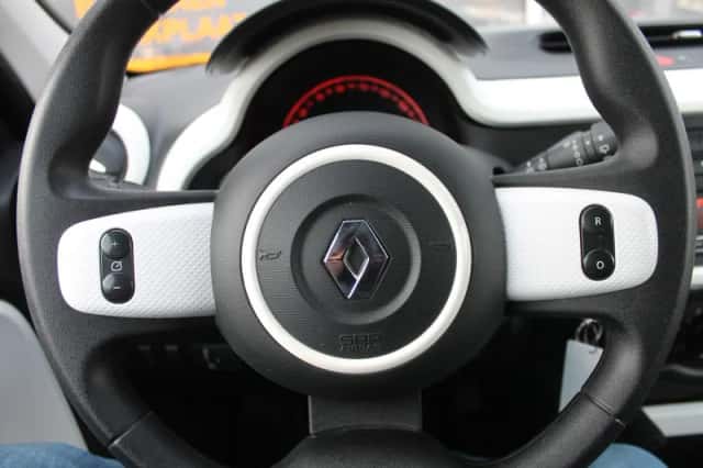 Renault Twingo (2018) thumbnail 23