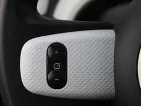 Renault Twingo (2018) thumbnail 24