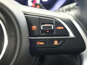 Suzuki Swift (2025) thumbnail 12