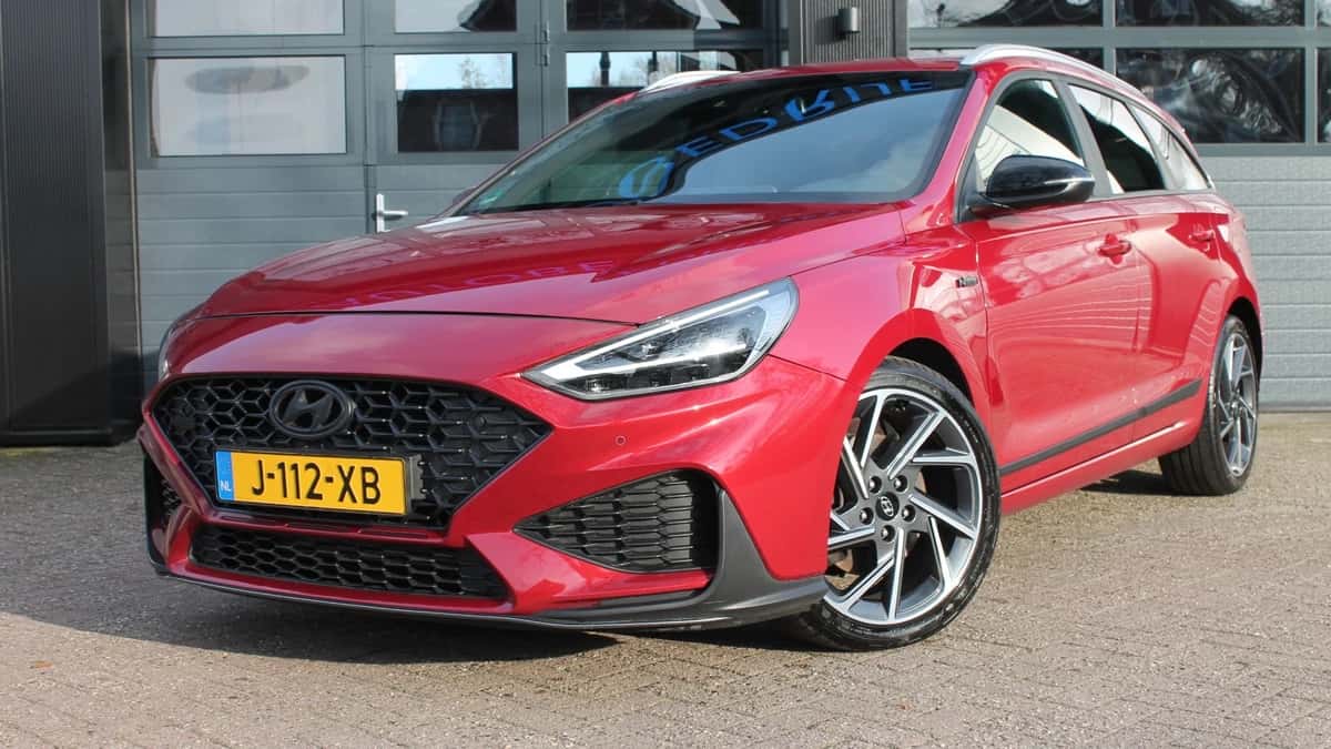 Hyundai i30 (2020) — foto 1