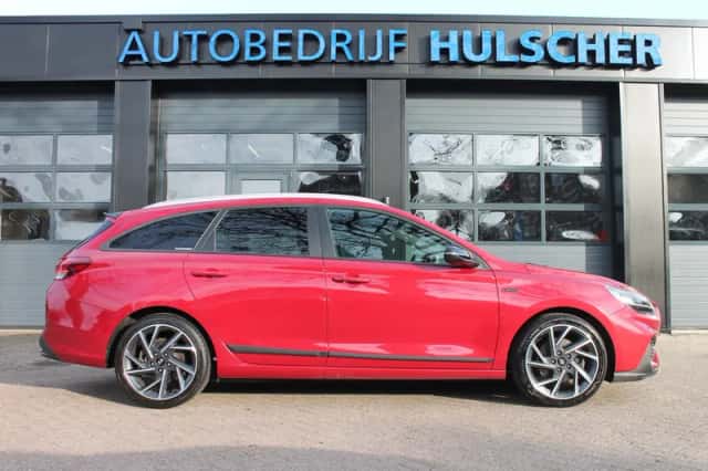 Hyundai i30 (2020) thumbnail 2