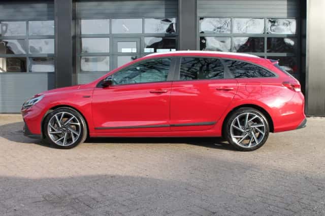 Hyundai i30 (2020) thumbnail 8