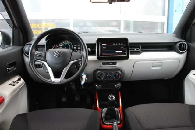 Suzuki Ignis (2020) thumbnail 4