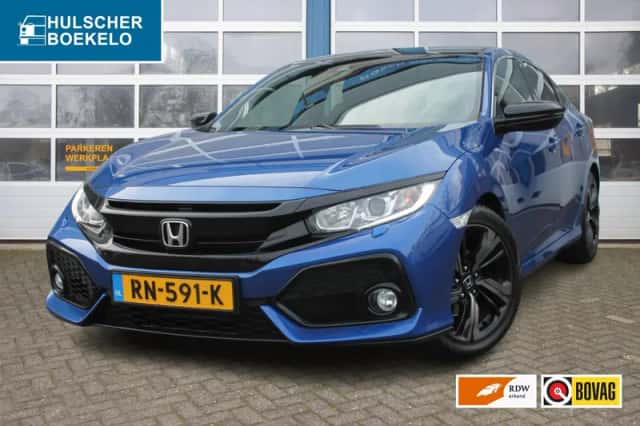 Honda Civic (2018) thumbnail 1