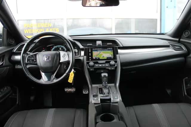 Honda Civic (2018) thumbnail 20