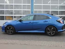 Honda Civic (2018) thumbnail 5