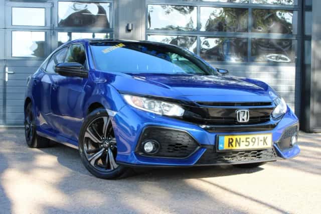 Honda Civic (2018) thumbnail 6