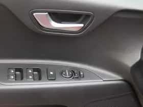 Kia Stonic (2023) thumbnail 17