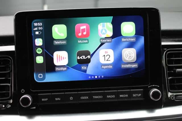 Kia Stonic (2023) thumbnail 31