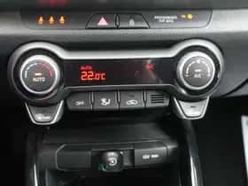 Kia Stonic (2023) thumbnail 38