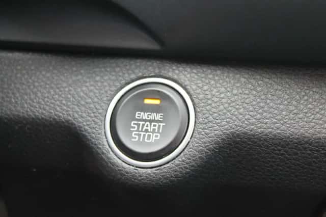 Kia Stonic (2023) thumbnail 46