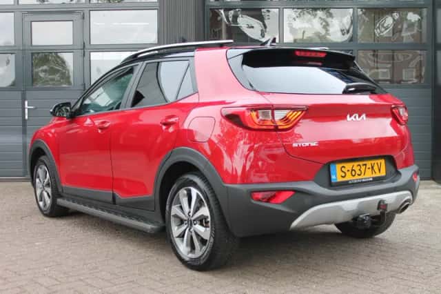 Kia Stonic (2023) thumbnail 10