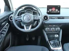 Mazda 2 (2022) thumbnail 25