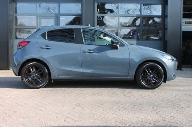 Mazda 2 (2022) thumbnail 8