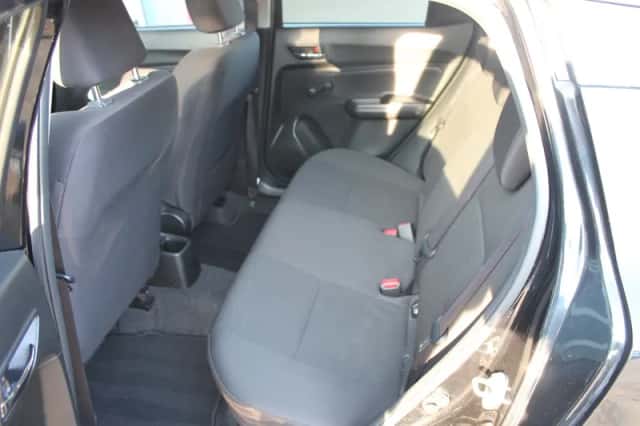 Suzuki Swift (2018) thumbnail 15