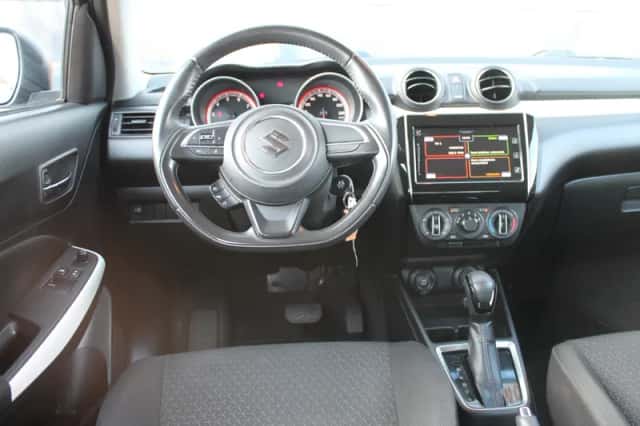 Suzuki Swift (2018) thumbnail 21