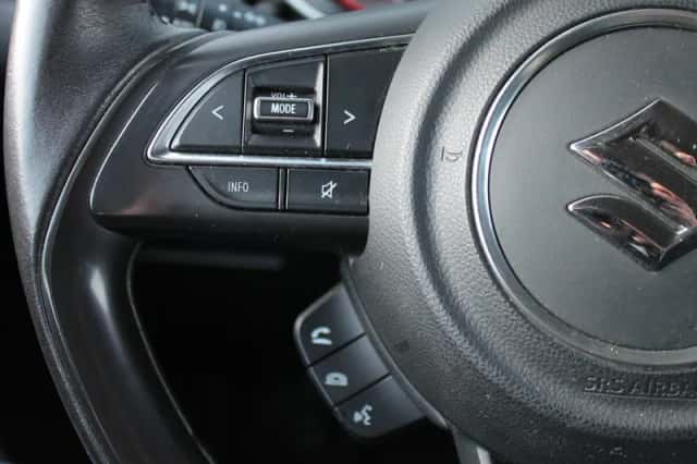 Suzuki Swift (2018) thumbnail 24