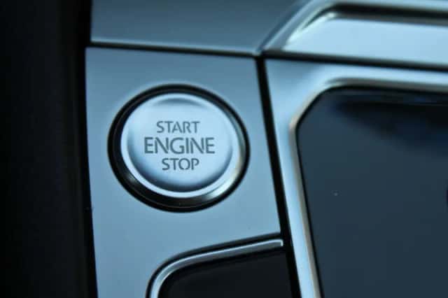 Volkswagen Passat (2017) thumbnail 38