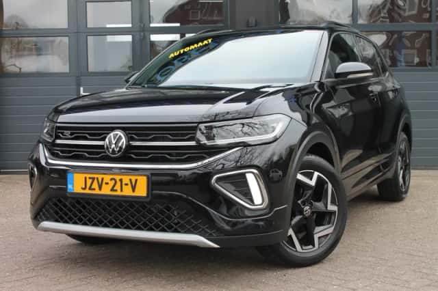 Volkswagen T-Cross (2025) thumbnail 1