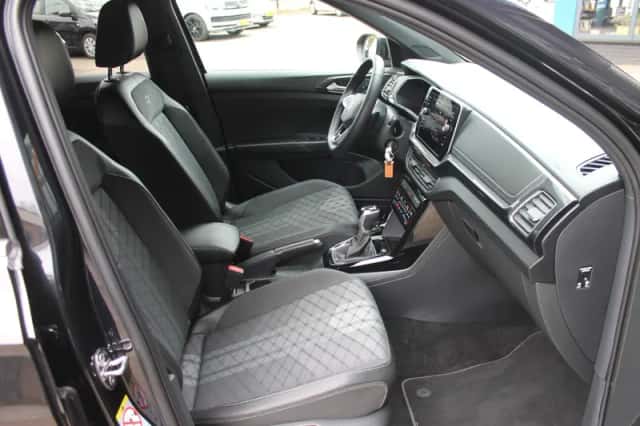 Volkswagen T-Cross (2025) thumbnail 17