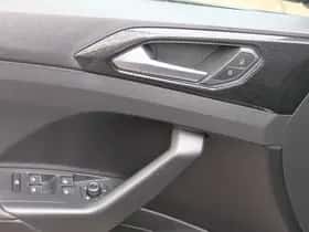 Volkswagen T-Cross (2025) thumbnail 36