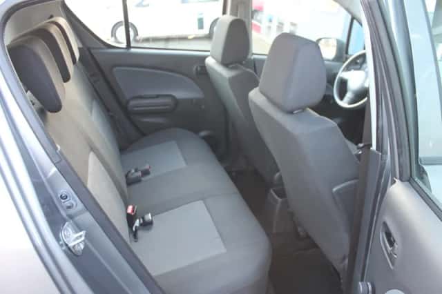Opel Agila (2009) thumbnail 16