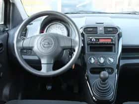 Opel Agila (2009) thumbnail 19