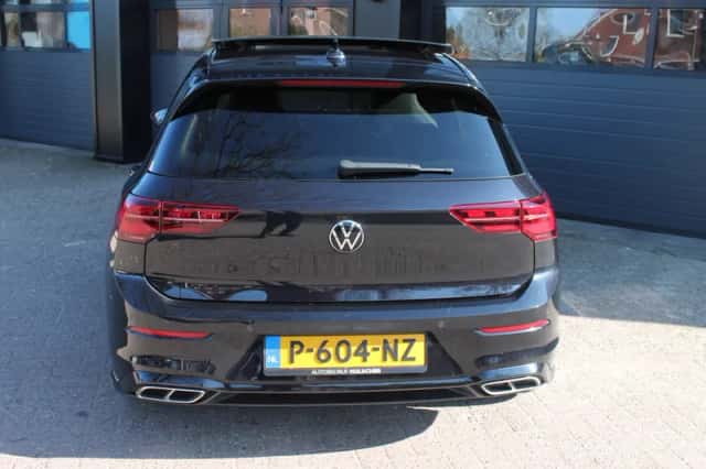 Volkswagen Golf (2021) thumbnail 12