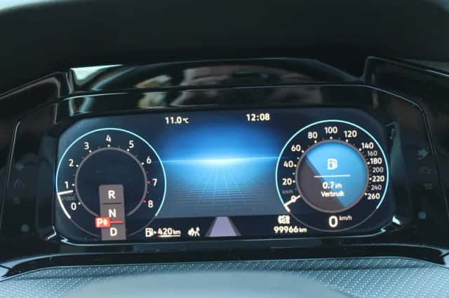 Volkswagen Golf (2021) thumbnail 23