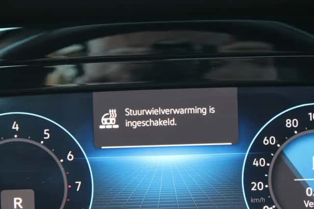 Volkswagen Golf (2021) thumbnail 28