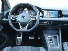 Volkswagen Golf (2021) thumbnail 4