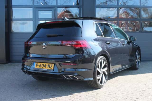 Volkswagen Golf (2021) thumbnail 10